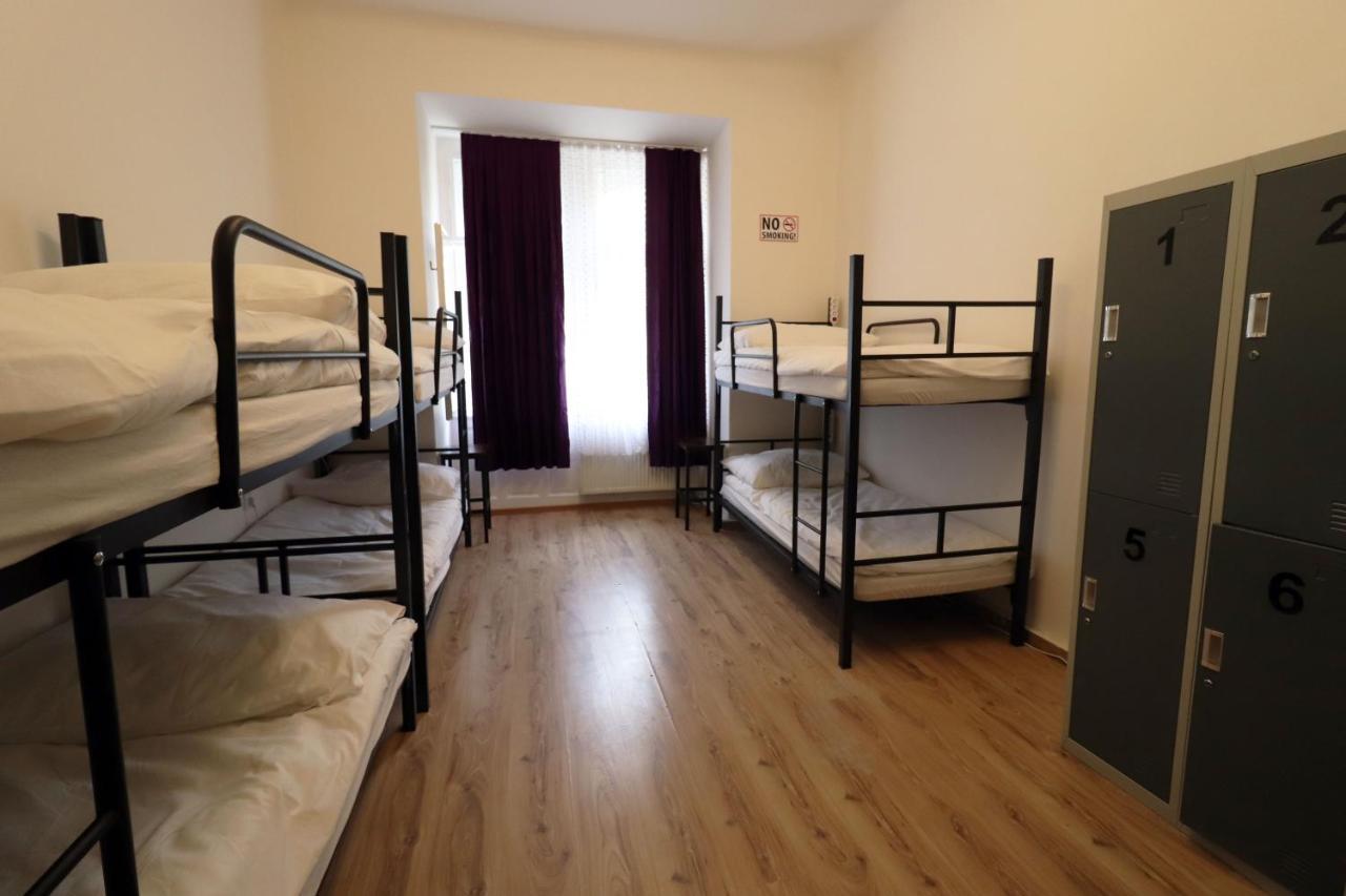 Hostel Forum Prag Eksteriør billede